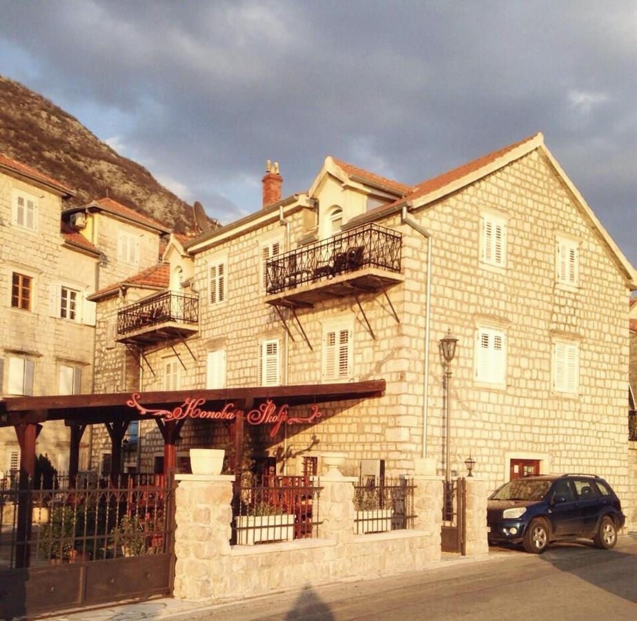 Lady Of The Rocks Apartments Perast Eksteriør billede