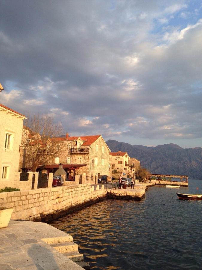 Lady Of The Rocks Apartments Perast Eksteriør billede