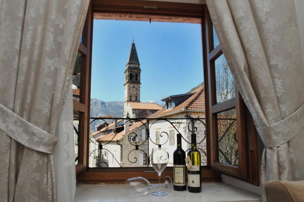 Lady Of The Rocks Apartments Perast Eksteriør billede